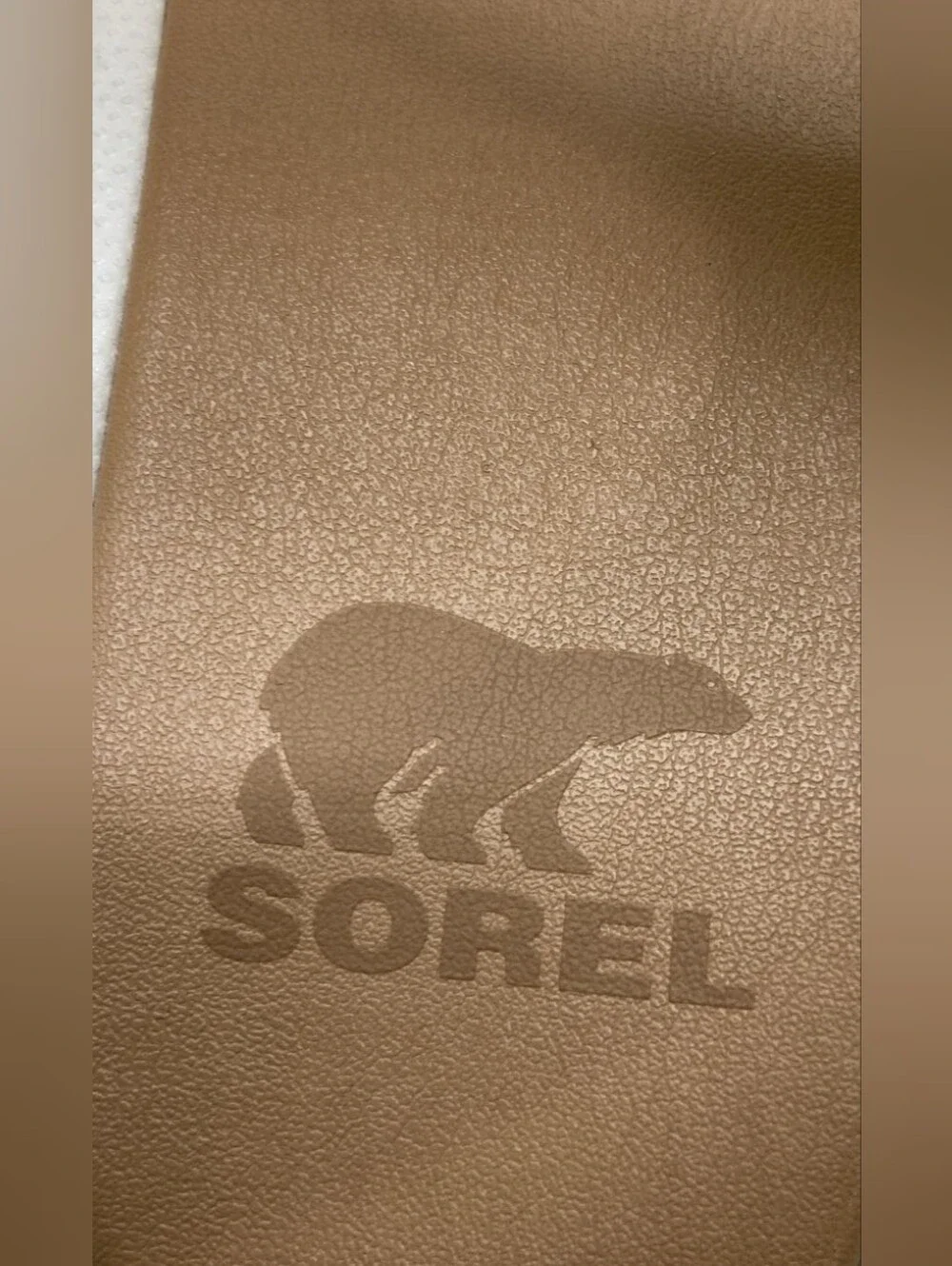 Sorel stylish white